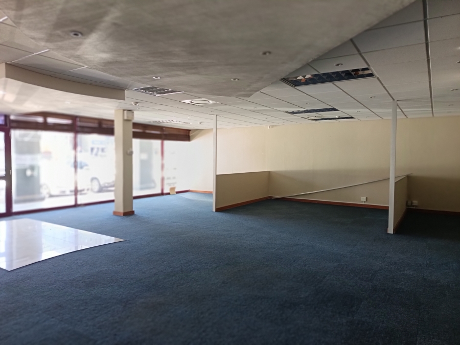 To Let commercial Property for Rent in Bo Oakdale Western Cape